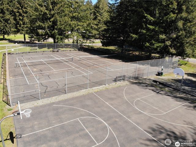 170 N Mount Washington Drive, Hoodsport, WA 98548