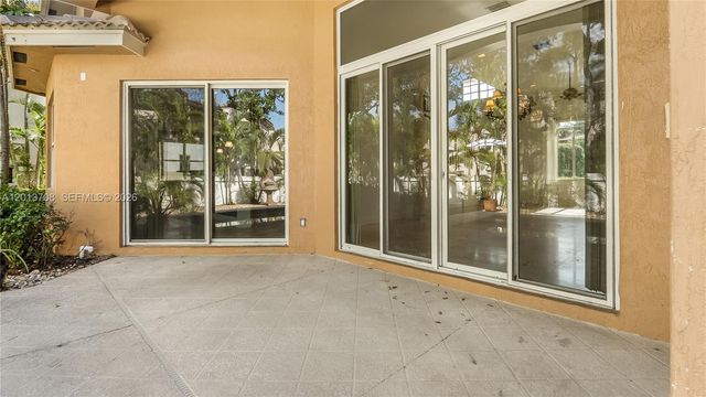 1940 S Blue Water Ter S, Lauderdale By The Sea, FL 33062