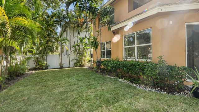 1940 S Blue Water Ter S, Lauderdale By The Sea, FL 33062