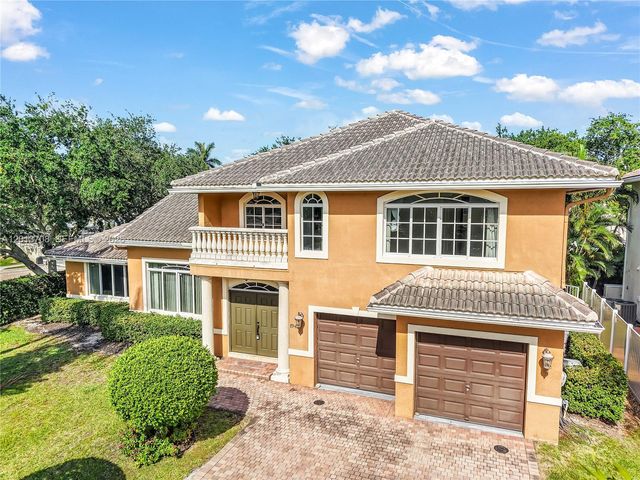 1940 S Blue Water Ter S, Lauderdale By The Sea, FL 33062