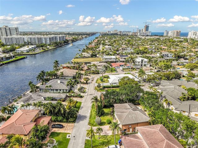 1940 S Blue Water Ter S, Lauderdale By The Sea, FL 33062