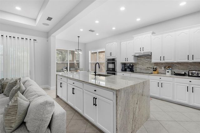 3628 SUMMERWIND CIRCLE, Bradenton, FL 34209