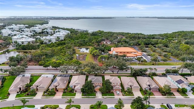 3628 SUMMERWIND CIRCLE, Bradenton, FL 34209