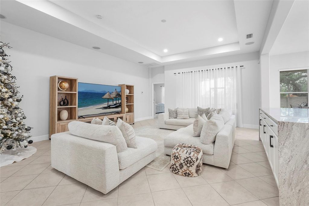 Image 3 of property listing at 3628 SUMMERWIND CIRCLE, Bradenton, FL 34209