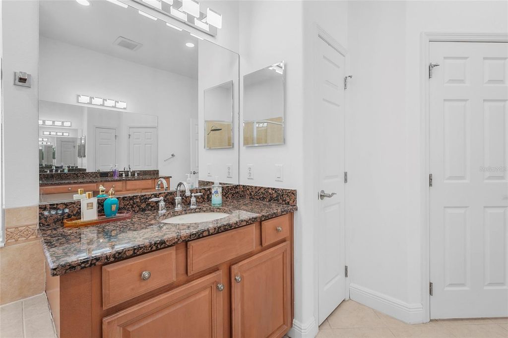 Image 23 of property listing at 3628 SUMMERWIND CIRCLE, Bradenton, FL 34209