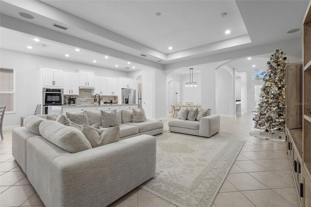 Image 4 of property listing at 3628 SUMMERWIND CIRCLE, Bradenton, FL 34209