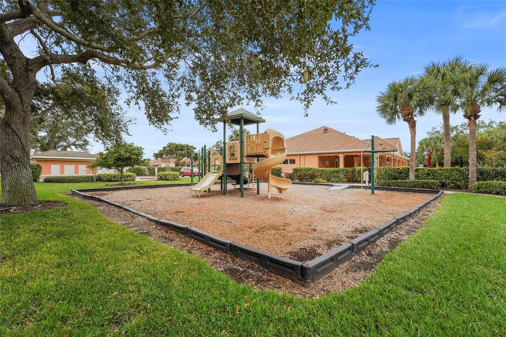 Image 79 of property listing at 3628 SUMMERWIND CIRCLE, Bradenton, FL 34209