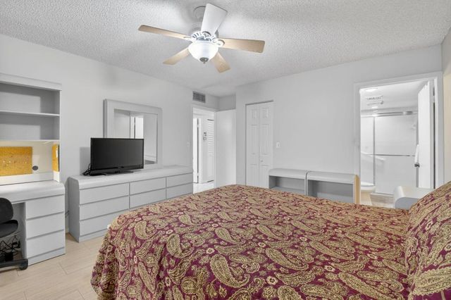 15216 Lakes Of Delray Boulevard 152, Delray Beach, FL 33484