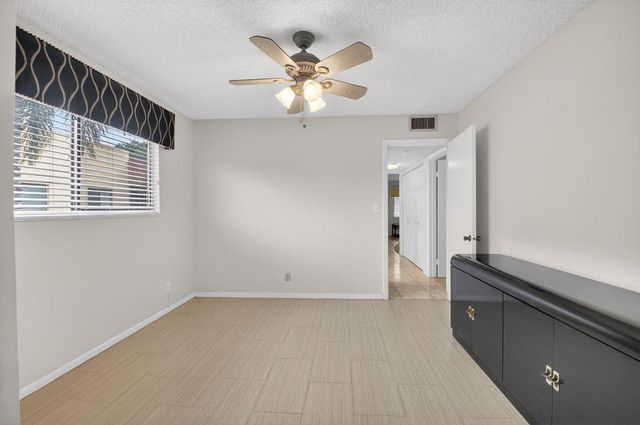 15216 Lakes Of Delray Boulevard 152, Delray Beach, FL 33484