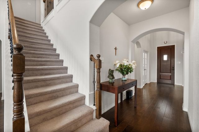 321 Strait Lane, Waxahachie, TX 75165