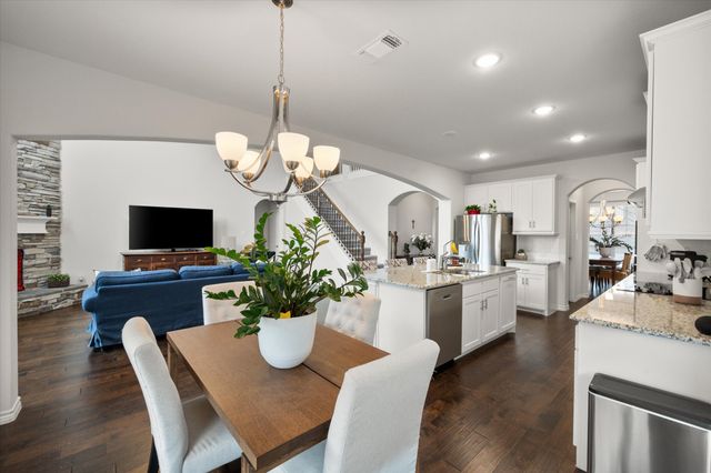 321 Strait Lane, Waxahachie, TX 75165