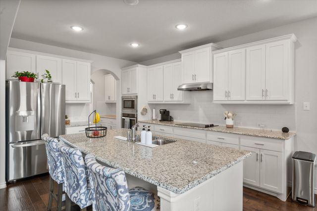 321 Strait Lane, Waxahachie, TX 75165