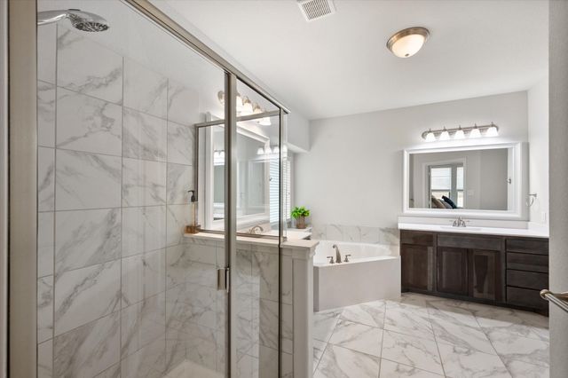 321 Strait Lane, Waxahachie, TX 75165