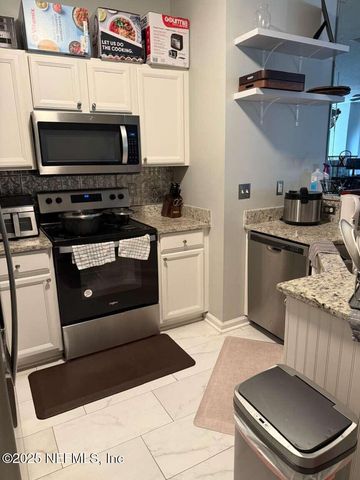 3892 SUMMER GROVE Way N, Jacksonville, FL 32257