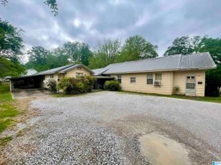 2123 LEIGHTON AVENUE, Anniston, AL 36207