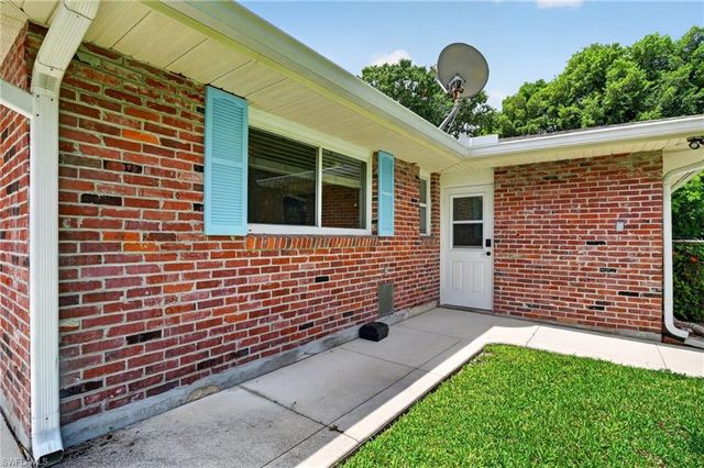 27278 Tennessee ST, Bonita Springs, FL 34135