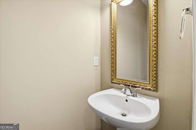 3380 Lake Breeze Court, Villa Rica, GA 30180