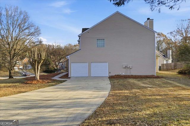 3380 Lake Breeze Court, Villa Rica, GA 30180