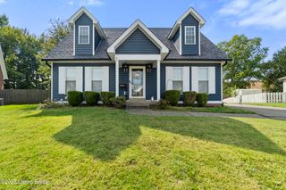 6102 Black Tie Ct, Louisville, KY 40258