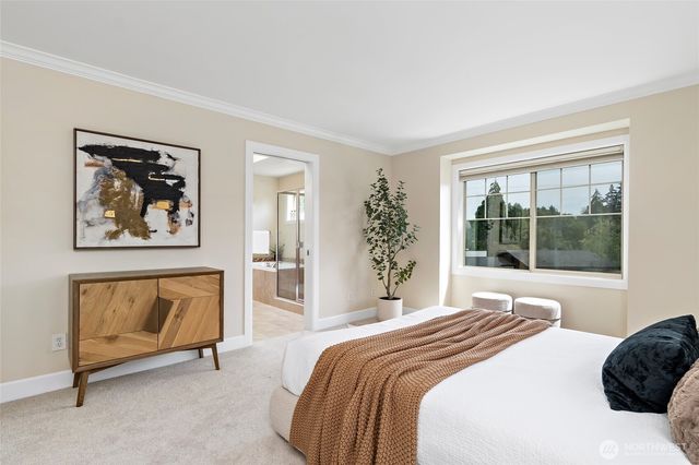 9541 Slater Avenue NE, Kirkland, WA 98033