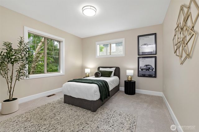 9541 Slater Avenue NE, Kirkland, WA 98033