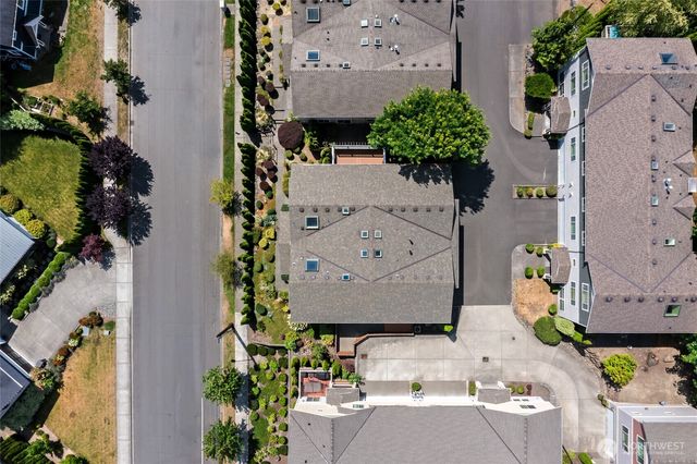 9541 Slater Avenue NE, Kirkland, WA 98033