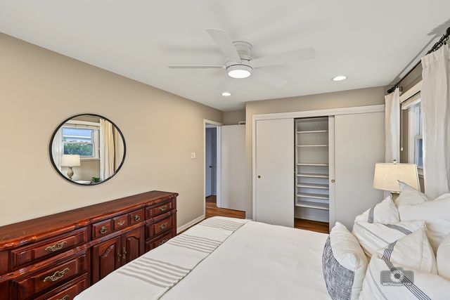 5909 El Morro Court, Oak Forest, IL 60452