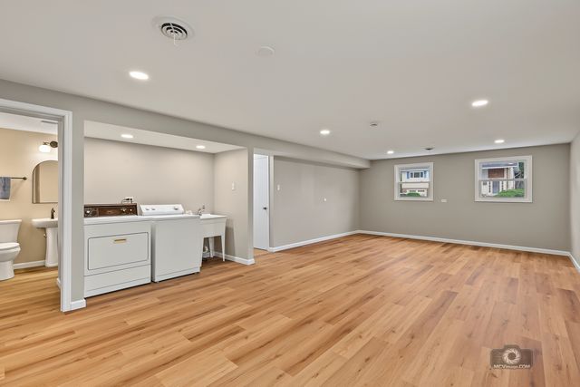 5909 El Morro Court, Oak Forest, IL 60452