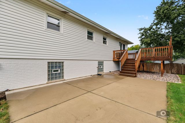 5909 El Morro Court, Oak Forest, IL 60452