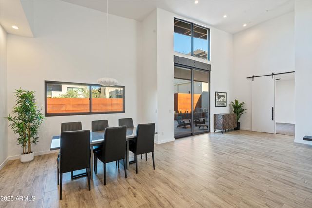 6525 E CAVE CREEK Road 33, Cave Creek, AZ 85331