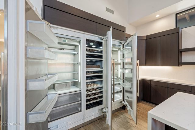 6525 E CAVE CREEK Road 33, Cave Creek, AZ 85331