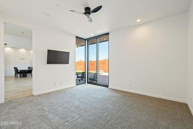 6525 E CAVE CREEK Road 33, Cave Creek, AZ 85331