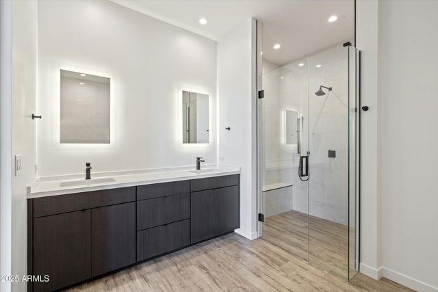 6525 E CAVE CREEK Road 33, Cave Creek, AZ 85331