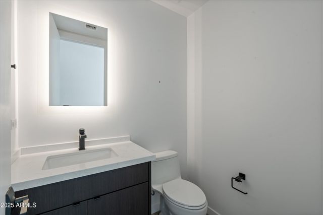 6525 E CAVE CREEK Road 33, Cave Creek, AZ 85331