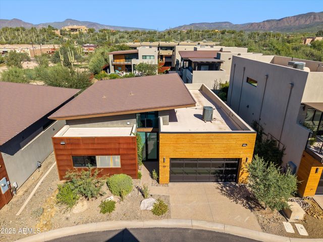 6525 E CAVE CREEK Road 33, Cave Creek, AZ 85331