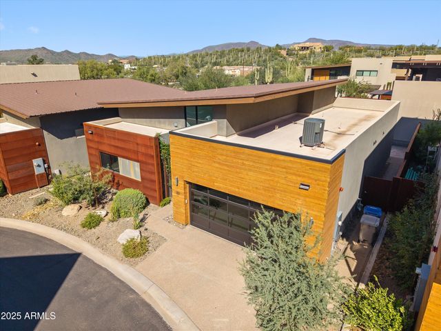 6525 E CAVE CREEK Road 33, Cave Creek, AZ 85331