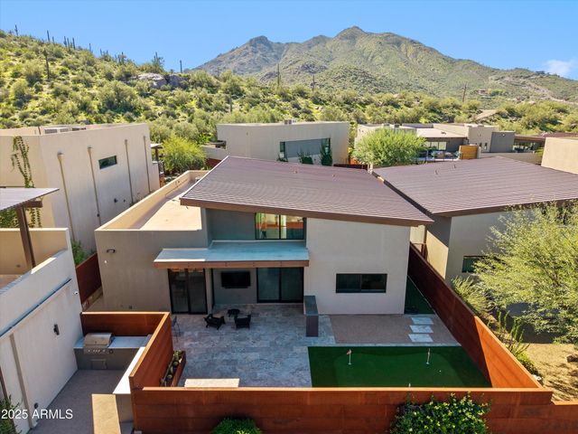 6525 E CAVE CREEK Road 33, Cave Creek, AZ 85331