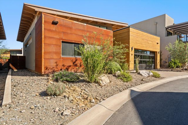 6525 E CAVE CREEK Road 33, Cave Creek, AZ 85331