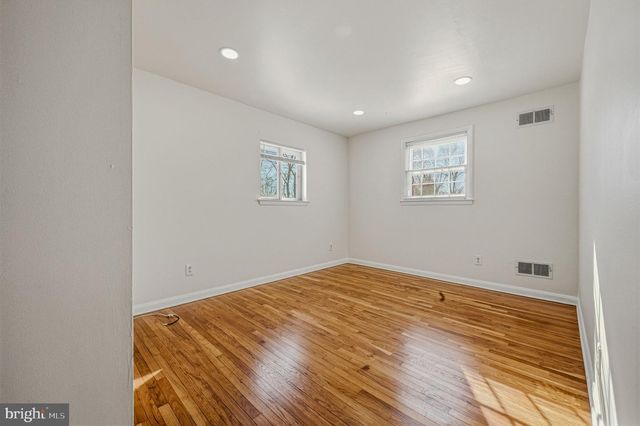 2651 ABINGTON RD, Wilmington, DE 19810