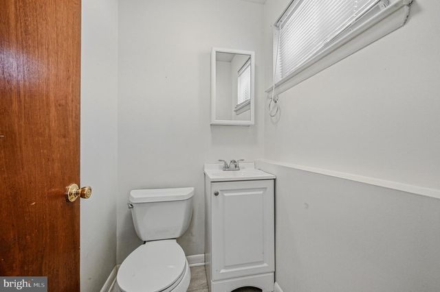 2651 ABINGTON RD, Wilmington, DE 19810