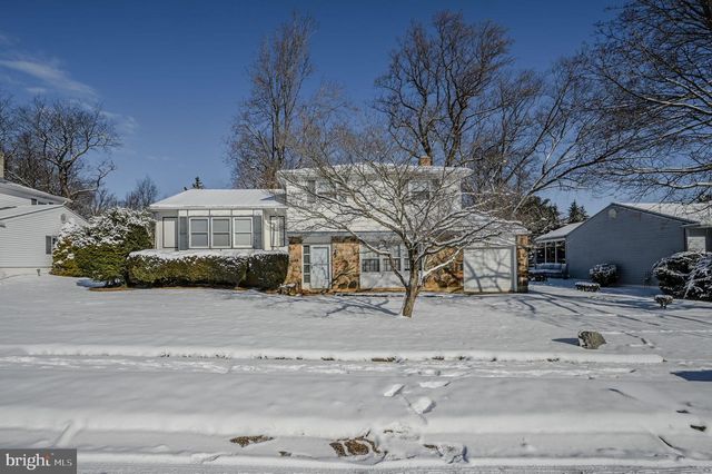 2651 ABINGTON RD, Wilmington, DE 19810