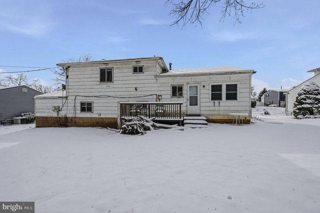 2651 ABINGTON RD, Wilmington, DE 19810