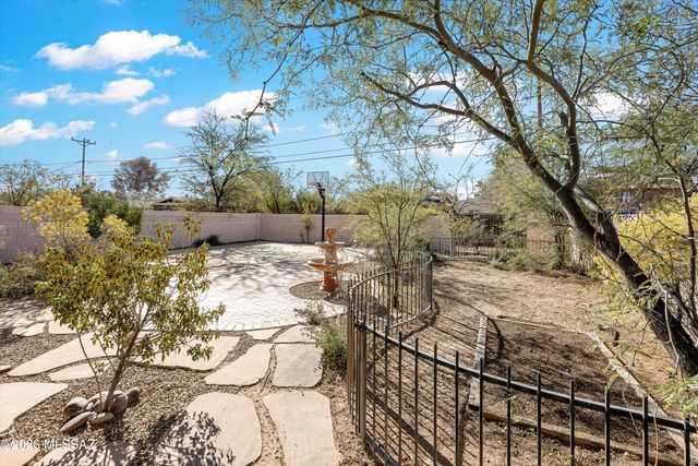 1610 E Water Street, Tucson, AZ 85719