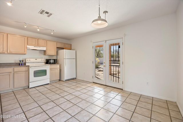 1610 E Water Street, Tucson, AZ 85719