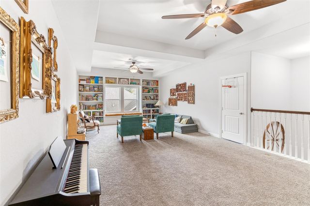 208 Woodside Court, Clute, TX 77531