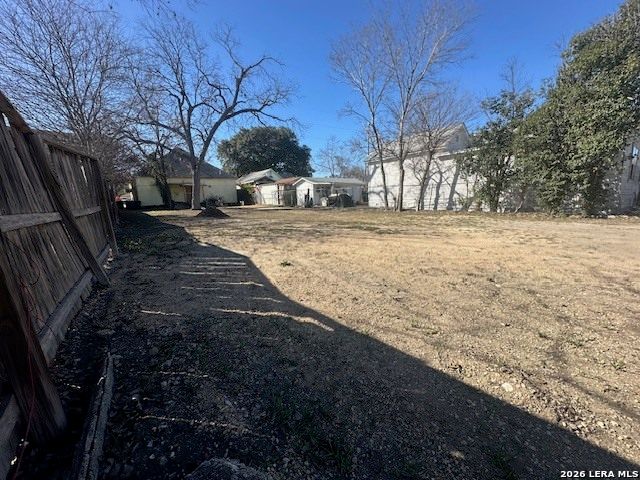 1107 Burnet, San Antonio, TX 78202
