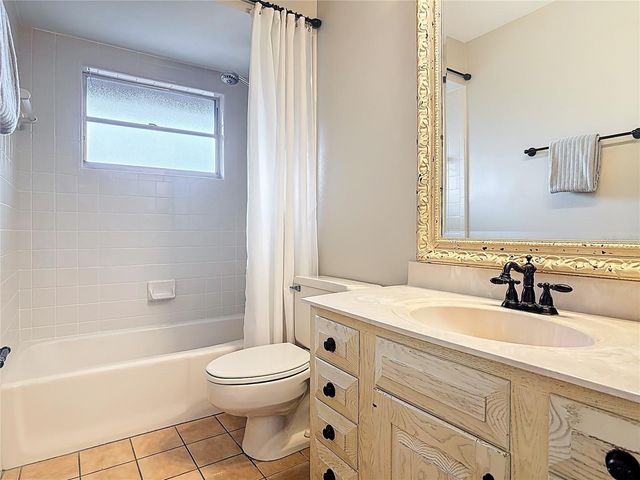 1840 SUSSEX DRIVE, Mount Dora, FL 32757