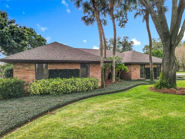 1840 SUSSEX DRIVE, Mount Dora, FL 32757