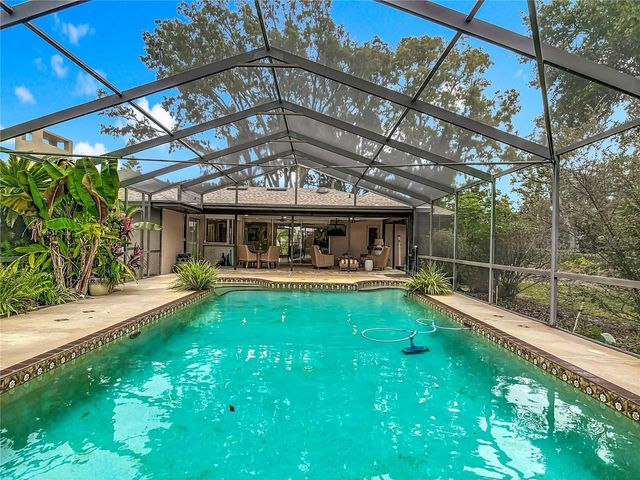 1840 SUSSEX DRIVE, Mount Dora, FL 32757