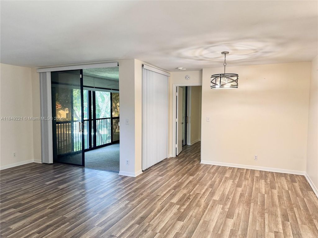 2739 S Carambola Cir S 1914, Coconut Creek, FL 33066